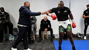 DEREk CHISORA PERFORMANCE PSYCHOLOGIST ROBERTO FORZONI 18