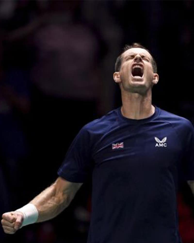 Speaking. Image of Andy Murray.